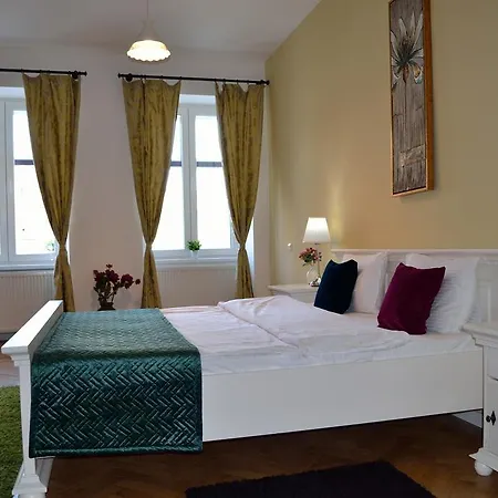 Apartment Centrale *